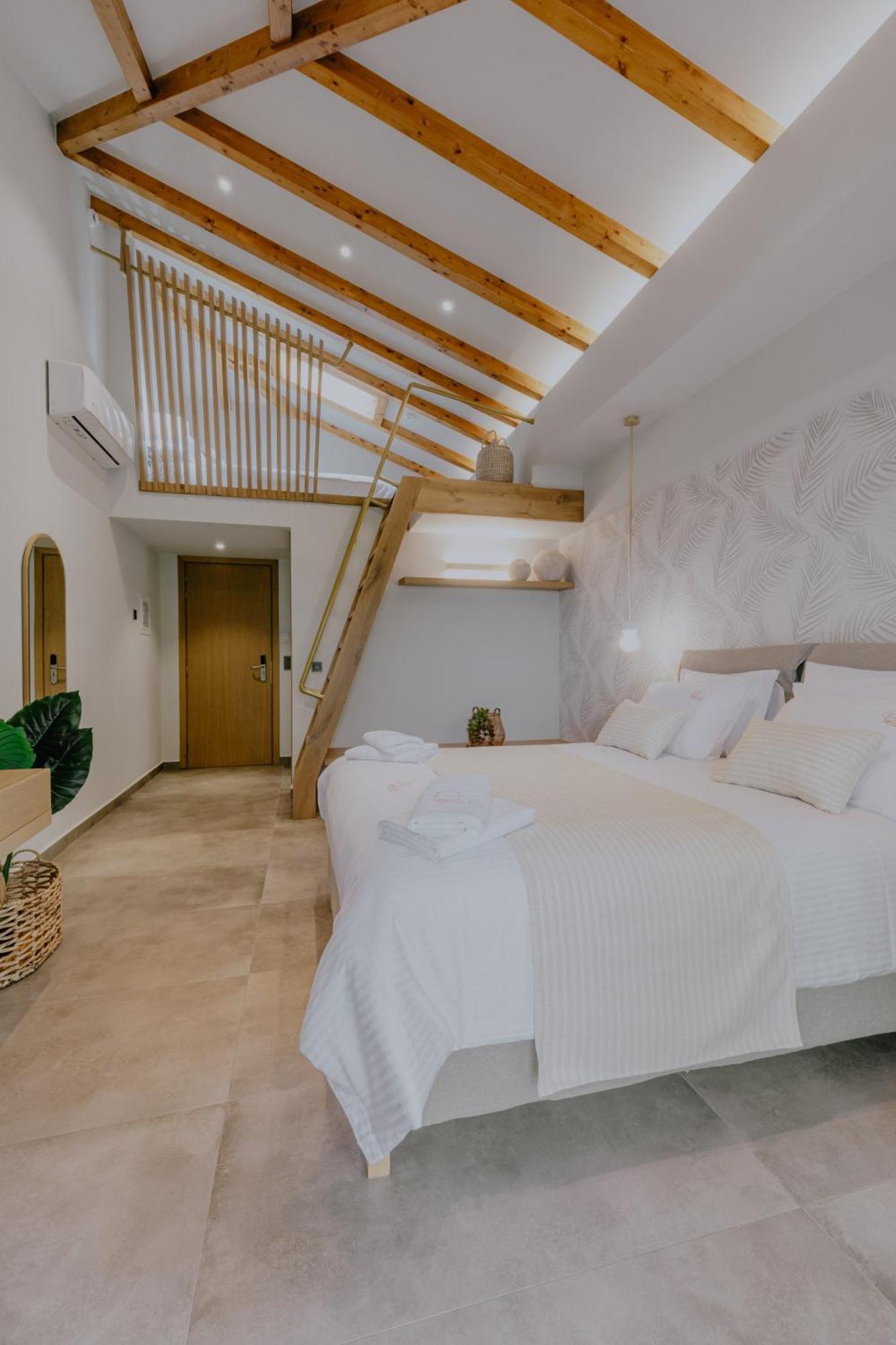 Fildisi Luxury Suites Нафплион Экстерьер фото